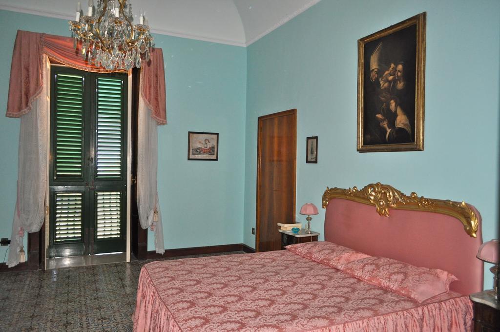 Villa Elizabeth Milazzo Rum bild